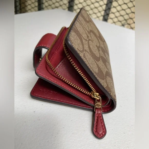 Coach Signature Medium Corner Zip Wallet Khaki Brown Tan Cherry Red Snap Button - Picture 12 of 17